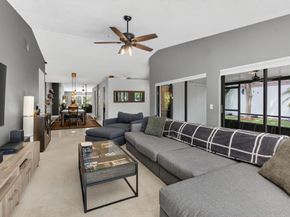 22 Baytree Circle, Boynton Beach FL 33436
