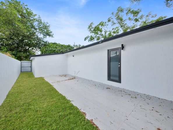 860 NW 70th Street, Miami FL 33150