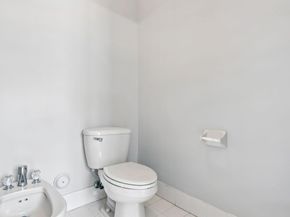 17706 SW 135th Ave, Miami FL 33177