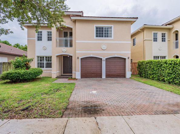 17706 SW 135th Ave, Miami FL 33177