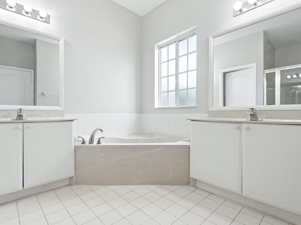 17706 SW 135th Ave, Miami FL 33177