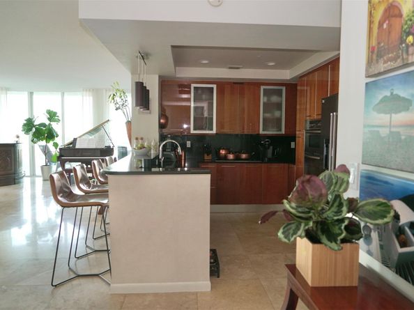 1819 SE 17th St 705, Fort Lauderdale FL 33316