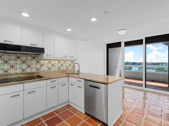 529 S Flagler Drive 6g, West Palm Beach FL 33401
