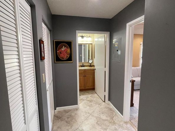 6141 Sunny Pointe Circle B, Delray Beach FL 33484