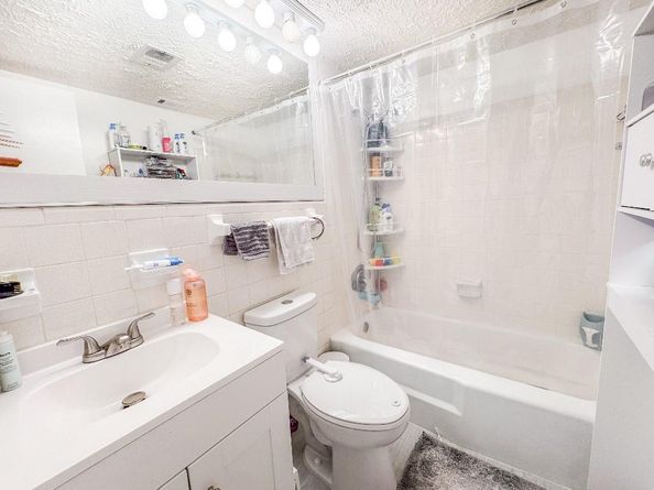701 Pine Drive 210, Pompano Beach FL 33060