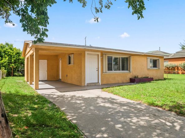 3190 NW 5th Court, Lauderhill FL 33311