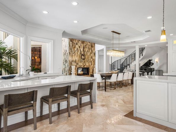 121 Royal Palm Way, Boca Raton FL 33432