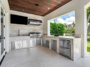 121 Royal Palm Way, Boca Raton FL 33432