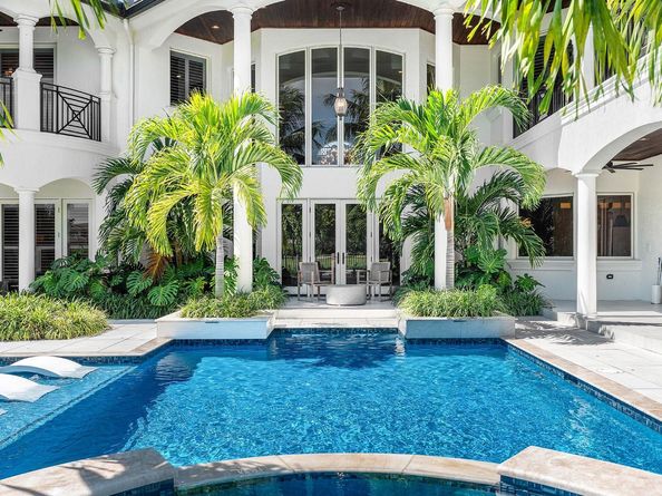 121 Royal Palm Way, Boca Raton FL 33432