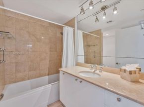901 Brickell Key Boulevard 1409, Miami FL 33131