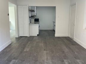 6118 Funston St, Hollywood FL 33023