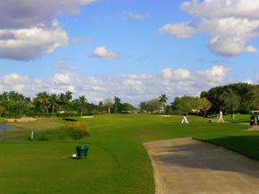 9430 Poinciana Pl 415, Davie FL 33324