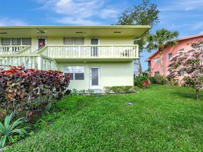 48 Sheffield B, West Palm Beach FL 33417