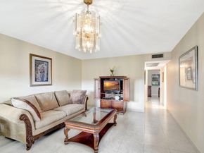 48 Sheffield B, West Palm Beach FL 33417