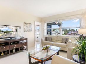 3406 NW 49th Ave 608, Lauderdale Lakes FL 33319