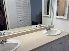 3015 N Ocean Blvd 19E, Fort Lauderdale FL 33308