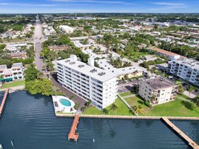 231 E Lantana Road 204, Lantana FL 33462