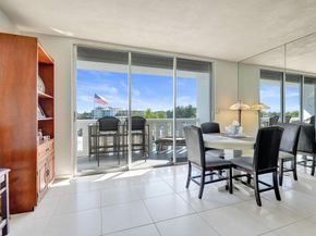 231 E Lantana Road 204, Lantana FL 33462