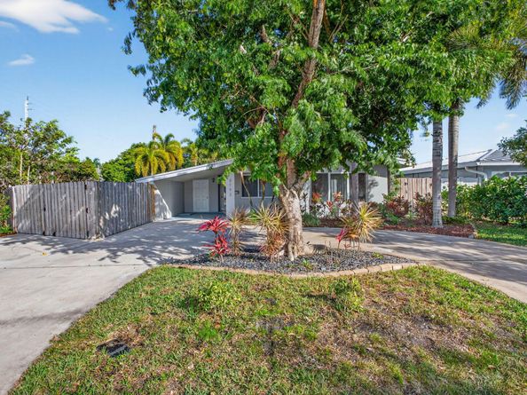 3792 NE 19th Avenue, Oakland Park FL 33308