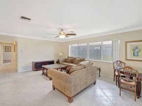 3792 NE 19th Avenue, Oakland Park FL 33308