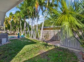 3792 NE 19th Avenue, Oakland Park FL 33308
