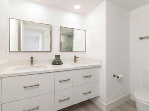 354 Chilean Avenue 4d, Palm Beach FL 33480