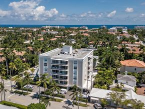 354 Chilean Avenue 4d, Palm Beach FL 33480