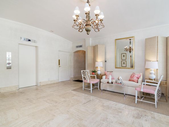 354 Chilean Avenue 4d, Palm Beach FL 33480