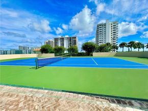 3020 NE 32nd Avenue 905, Fort Lauderdale FL 33308