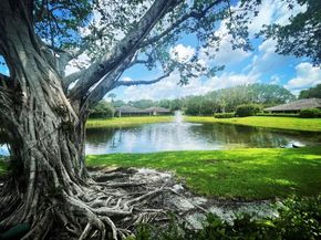 2107 Wightman Drive, Wellington FL 33414