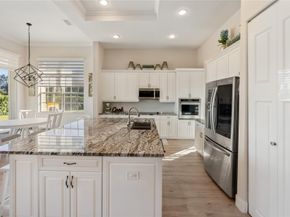 7922 NW 109th Ln, Parkland FL 33076