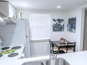 9150 Lime Bay Boulevard 212, Tamarac FL 33321