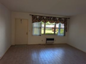 190 Oakridge M, Deerfield Beach FL 33442