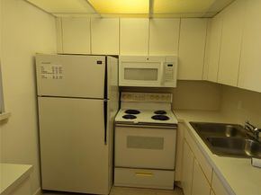 190 Oakridge M, Deerfield Beach FL 33442