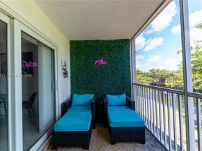3900 NW 76th Avenue 212, Sunrise FL 33351