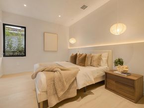 4430 Royal Palm Avenue, Miami Beach FL 33140