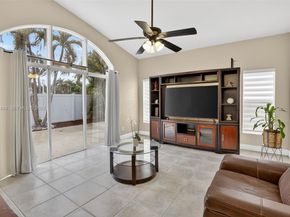 922 Opal Terrace, Weston FL 33326