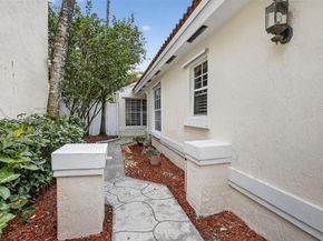 922 Opal Terrace, Weston FL 33326
