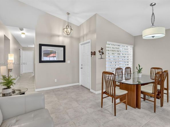 922 Opal Terrace, Weston FL 33326