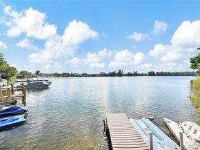 900 Crystal Lake Drive 2B, Deerfield Beach FL 33064