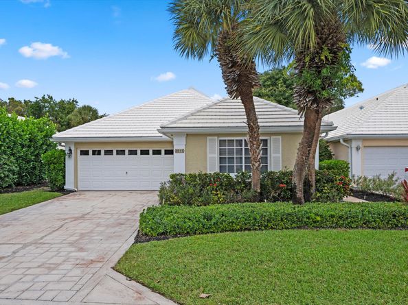 9221 Heathridge Drive, West Palm Beach FL 33411
