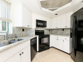 100 SE 5th Avenue 107, Boca Raton FL 33432