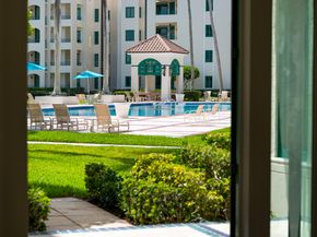 100 SE 5th Avenue 107, Boca Raton FL 33432