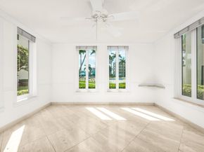 100 SE 5th Avenue 107, Boca Raton FL 33432