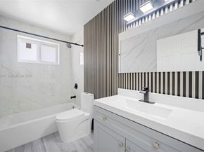 5580 Plunkett Street, Hollywood FL 33021