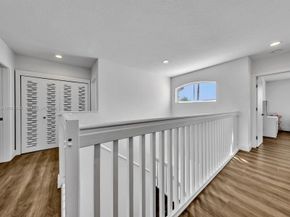 1042 Thistle Creek Court, Weston FL 33327