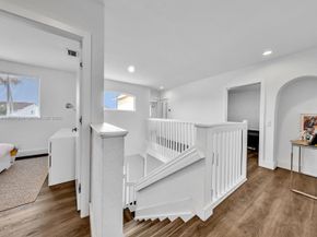 1042 Thistle Creek Court, Weston FL 33327