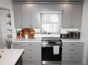 1511 Alfred Drive, Boynton Beach FL 33426