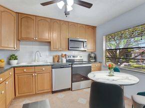 21864 Arriba Real, Boca Raton FL 33433