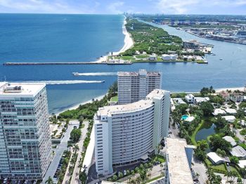 2000 S Ocean Dr
